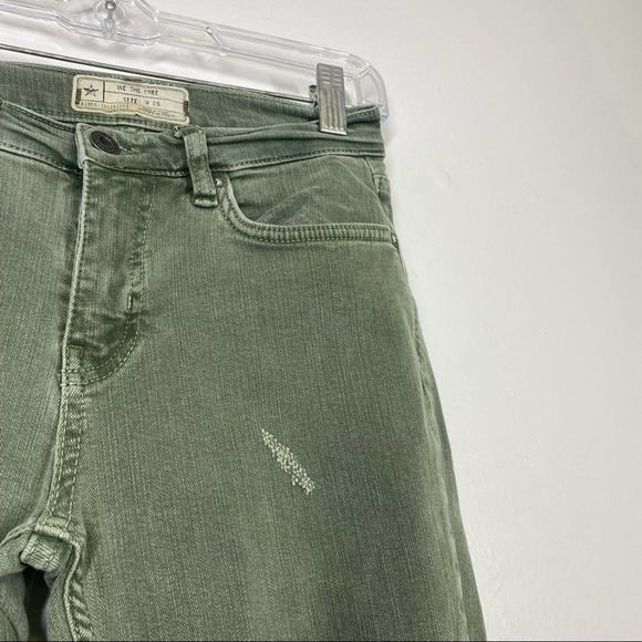FREE PEOPLE Green Great Heights Frayed Skinny Jean Distressed Sage Raw Cut 26 - Picture 6 of 7